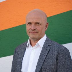 Bernhard Hauer